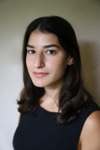 Headshot Romy Shoam 2